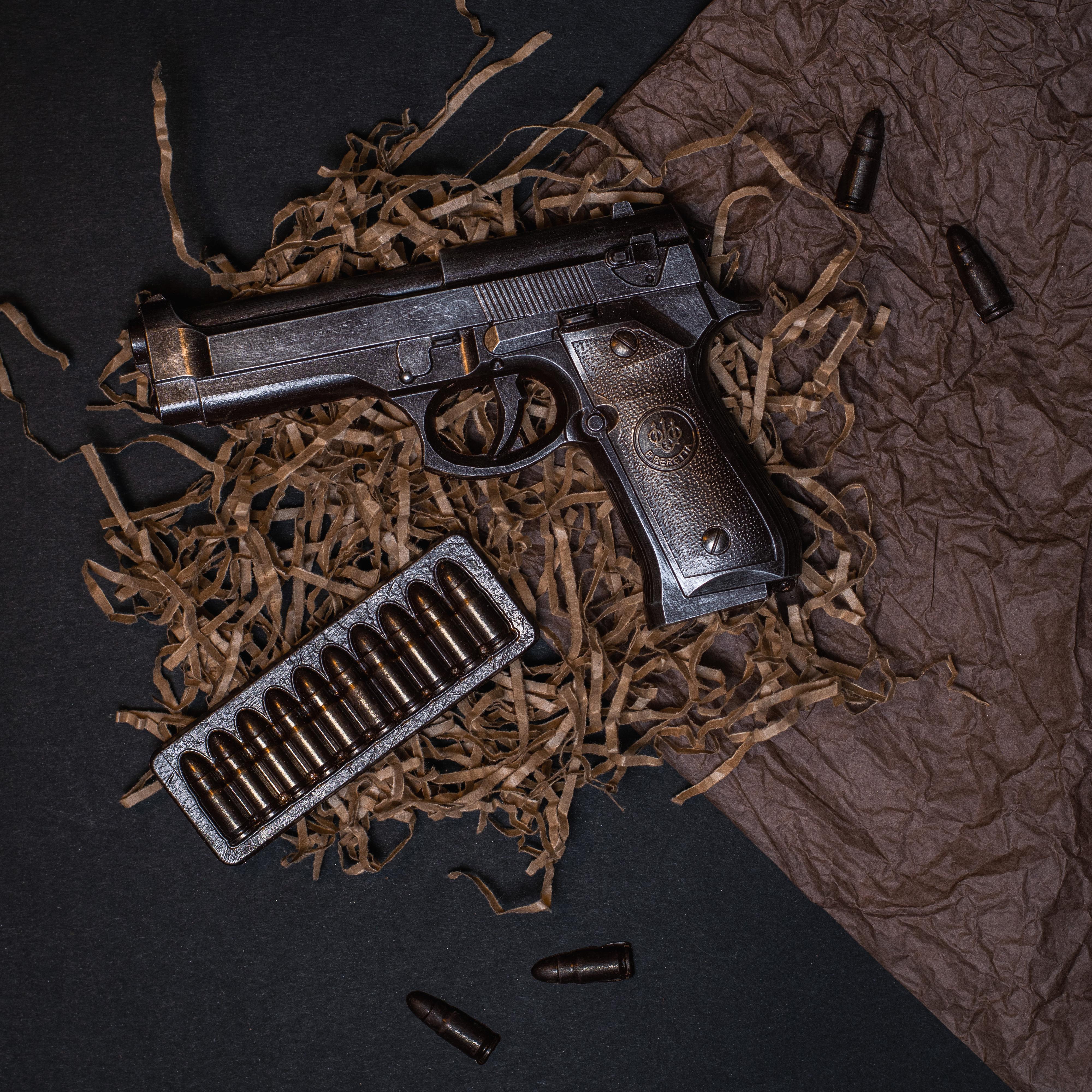 Набор подарочный "Пистолет с обоймой"