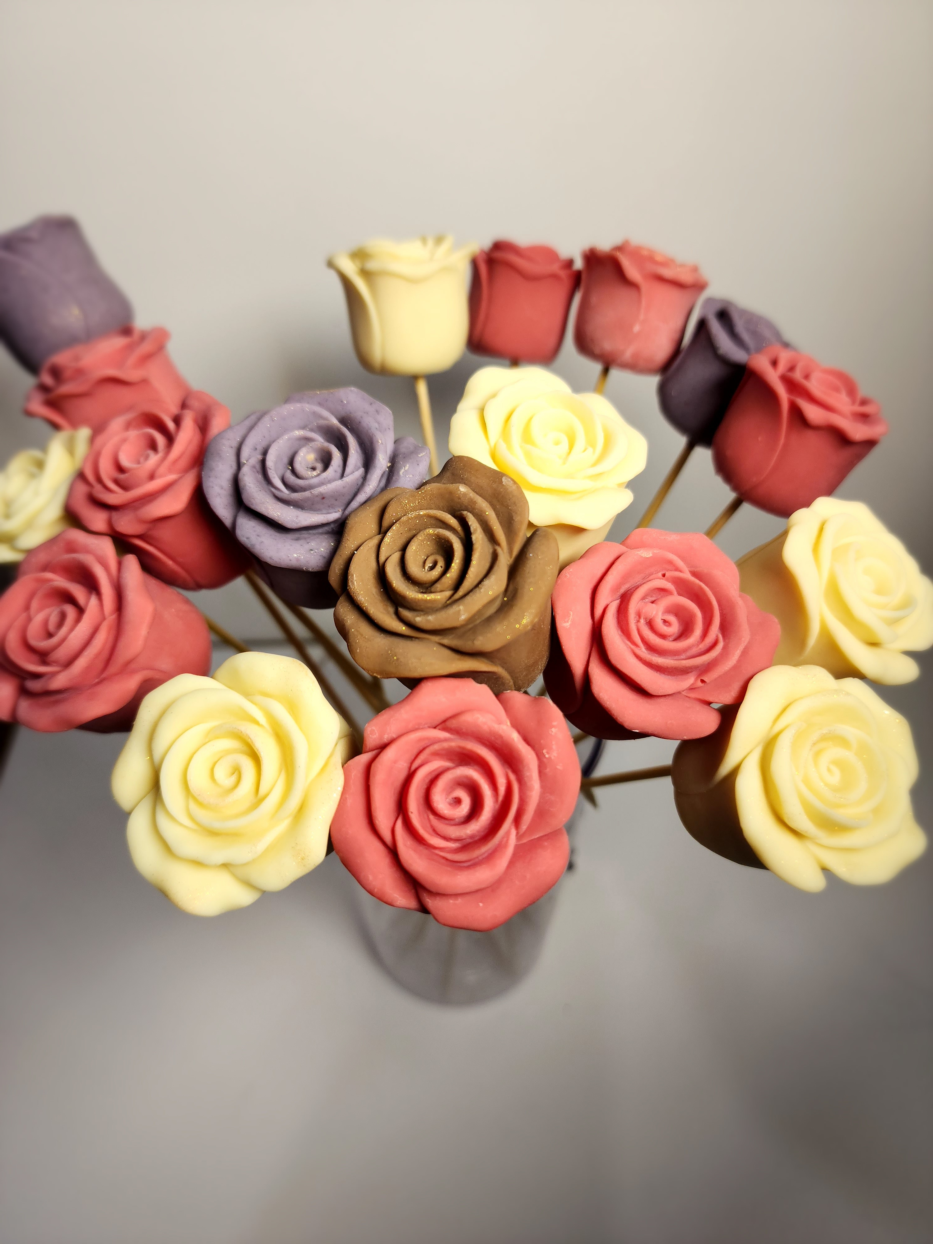 Букет из шоколадных роз, 7 штук